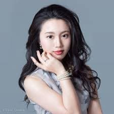 Портрет — Юки Танака, Ведущий преподаватель по иллюстрации